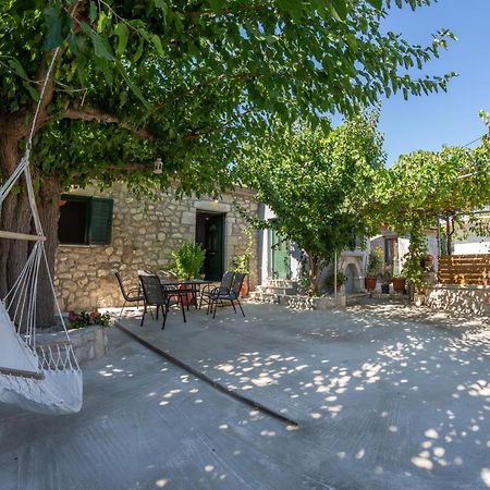 Villa Mouria Pinakokhorion Exteriér fotografie