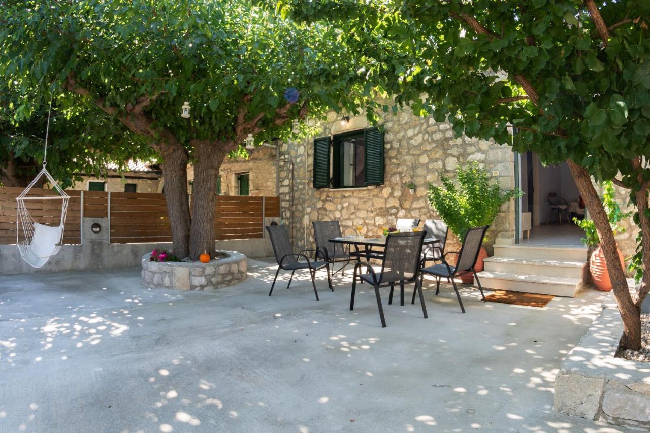 Villa Mouria Pinakokhorion Exteriér fotografie